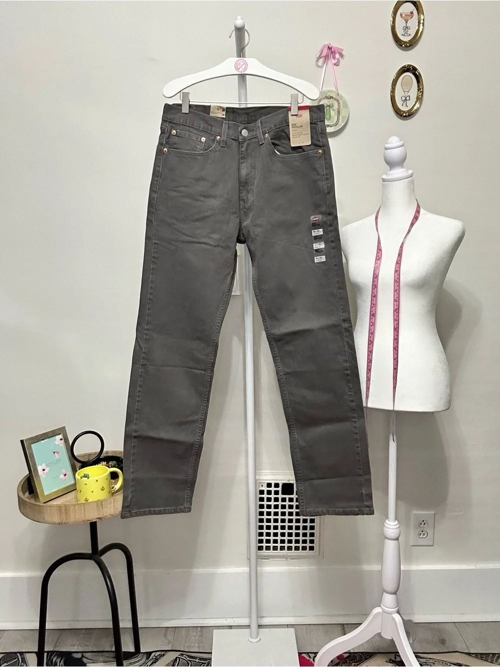 NWT Levi’s Men's Straight-Leg Gray Jeans - 505 Style 32x32